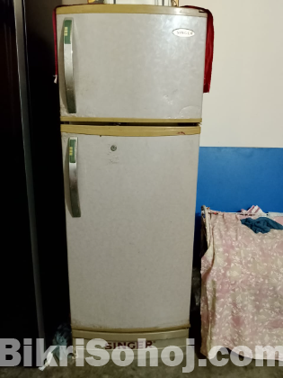 Singer Fridge